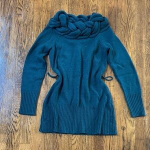 Women's Teal Sweater with Braided Neckline Small